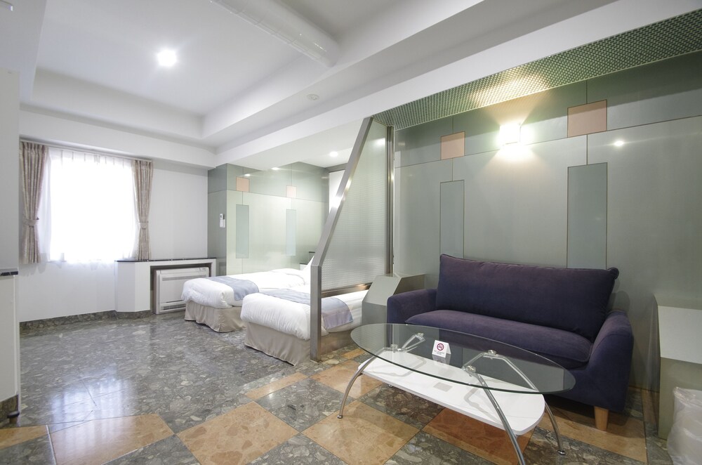 [Fully Flexible]デラックスツイン禁煙 客室4 | ホテル アイマーレ 横浜伊勢佐木町