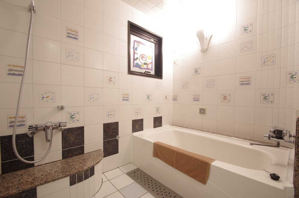 [Fully Flexible]デラックスツイン禁煙 バスルーム0 | ホテル アイマーレ 横浜伊勢佐木町