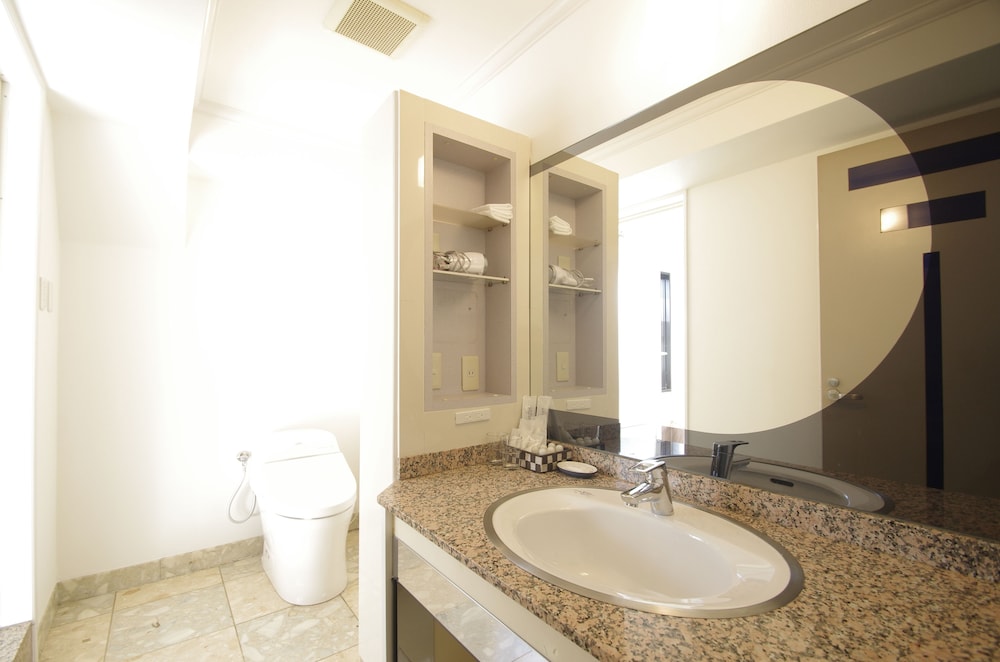 [Fully Flexible]デラックスツイン禁煙 バスルーム10 | ホテル アイマーレ 横浜伊勢佐木町