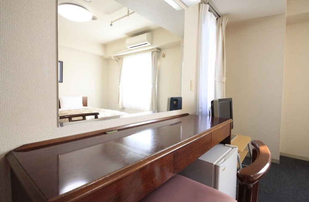 ツインルーム 喫煙可 客室2 | 新宿アーバンホテル