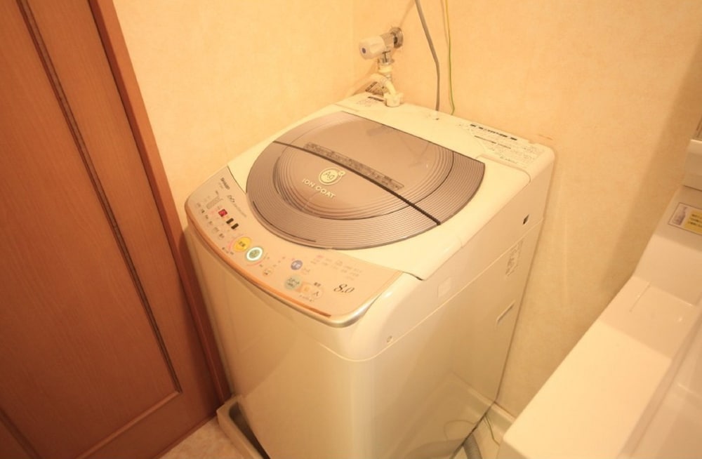 ファミリールーム(洗濯機付き) バスルーム2 | 新宿アーバンホテル