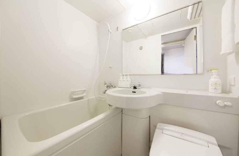 ツインルーム 喫煙可 バスルーム0 | 新宿アーバンホテル