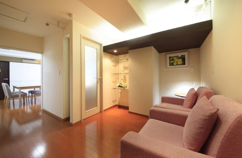 ペントハウス,ファミリールーム(洗濯機付き) 客室1 | 新宿アーバンホテル