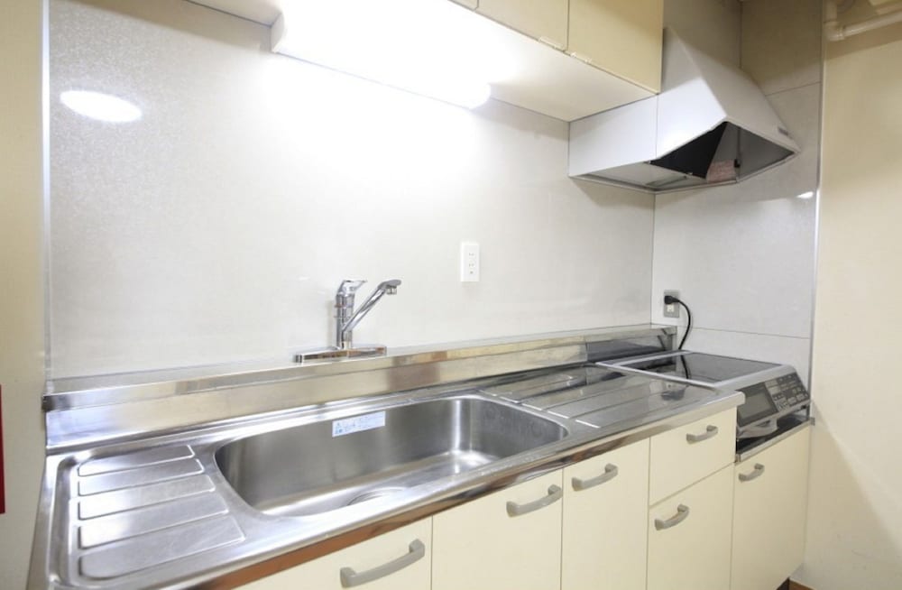 ペントハウス,ファミリールーム(洗濯機付き) 専用キッチン1 | 新宿アーバンホテル