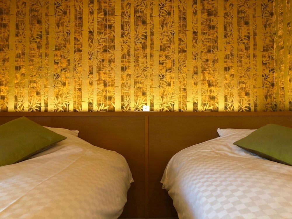 客室1 | 天童温泉 ほほえみの空湯舟つるや 客室1 | 天童温泉 ほほえみの空湯舟つるや