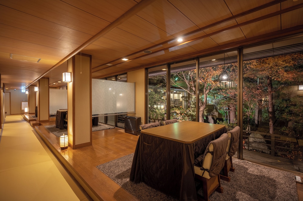 和風モダン テラス / パティオ0 | 天童温泉 ほほえみの空湯舟つるや