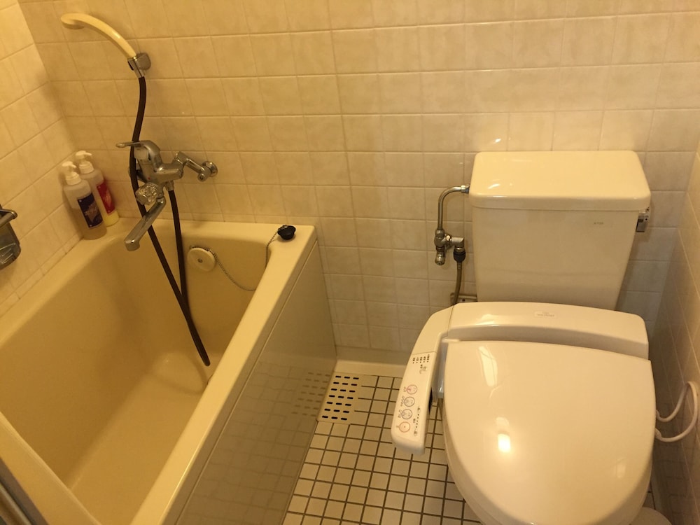 ツインルーム 禁煙 バスルーム0 | ブリーズベイホテル＆リゾート下呂