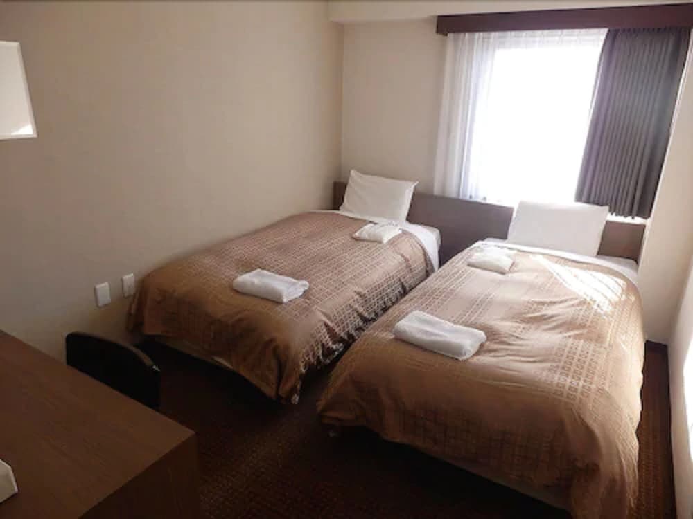 スタンダード ツインルーム 禁煙 | ホテルクラウンヒルズ山形