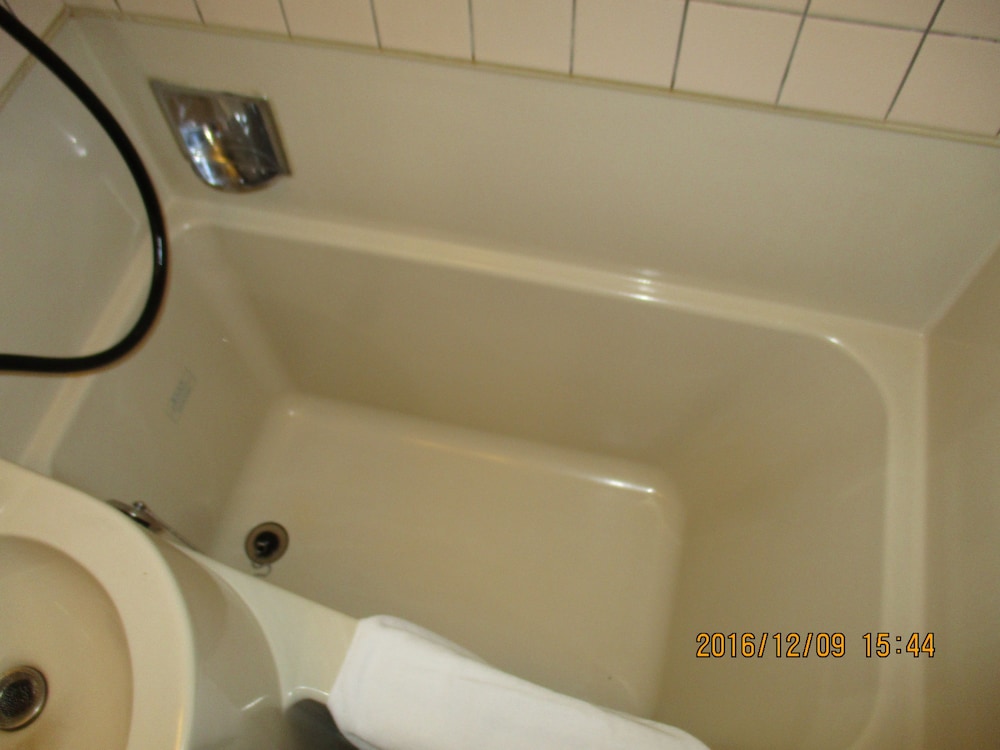 エコノミー ダブルルーム 喫煙可 バスルーム1 | ホテル福島ヒルズ