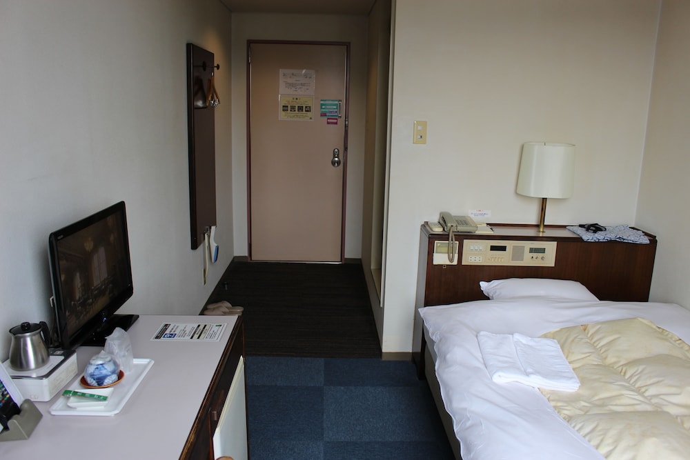 セミダブルルーム 禁煙 客室3 | ホテル東広島ヒルズ 西条店