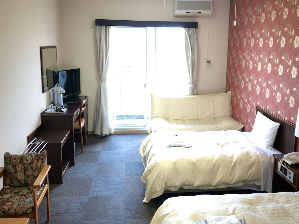 スタンダードツインルーム セミダブルベッド （2名利用）　喫煙 部屋からの景観0 | 原鶴グランドスカイホテル