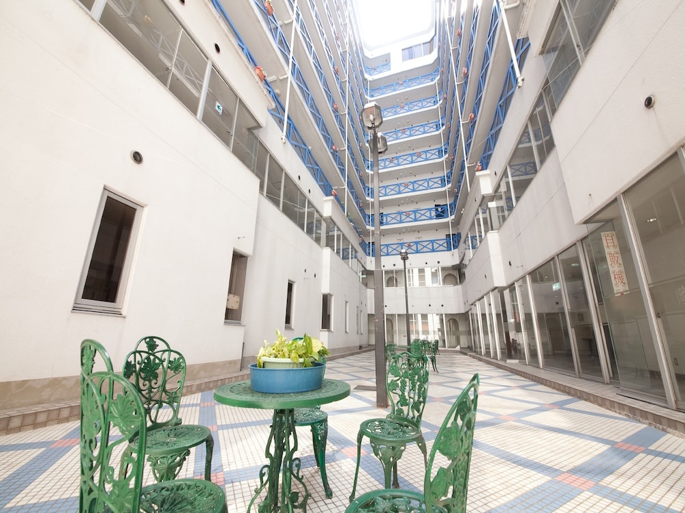 和洋室 セミダブルベッド （2名利用）　禁煙 テラス / パティオ0 | 原鶴グランドスカイホテル