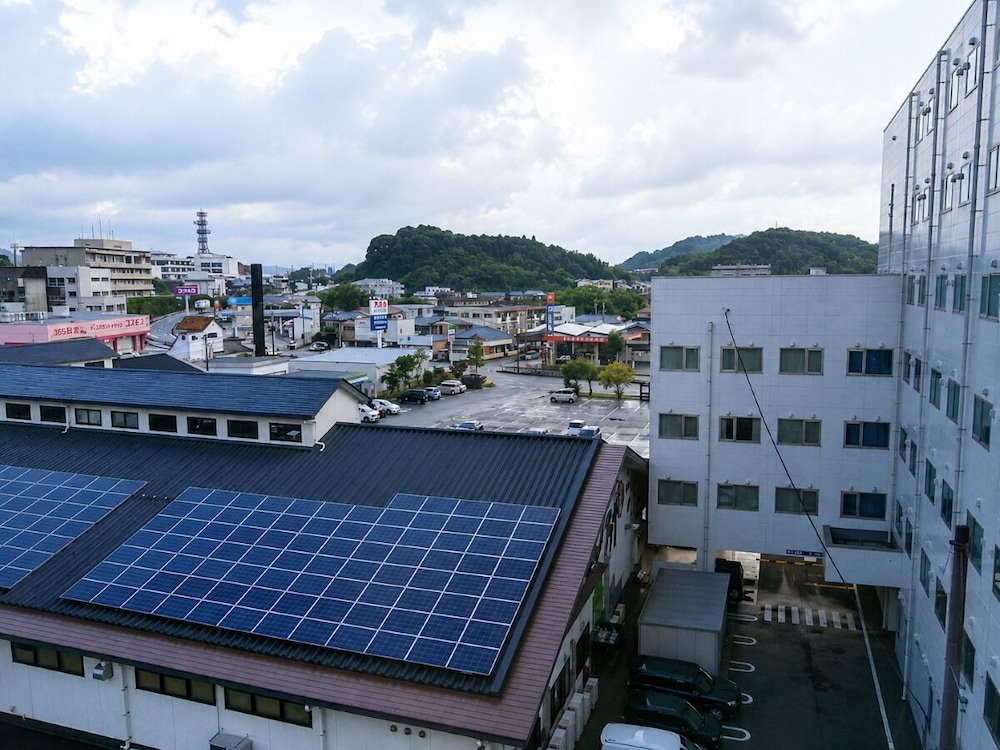 セミダブルルーム 喫煙可 部屋からの景観0 | ホテルクラウンヒルズ中村