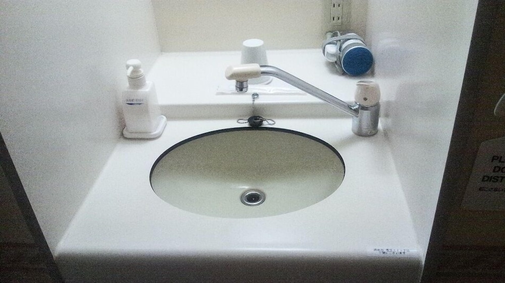 スーペリア ツインルーム 喫煙可 客室の設備とサービス0 | ホテルハイパーヒルズ弘前