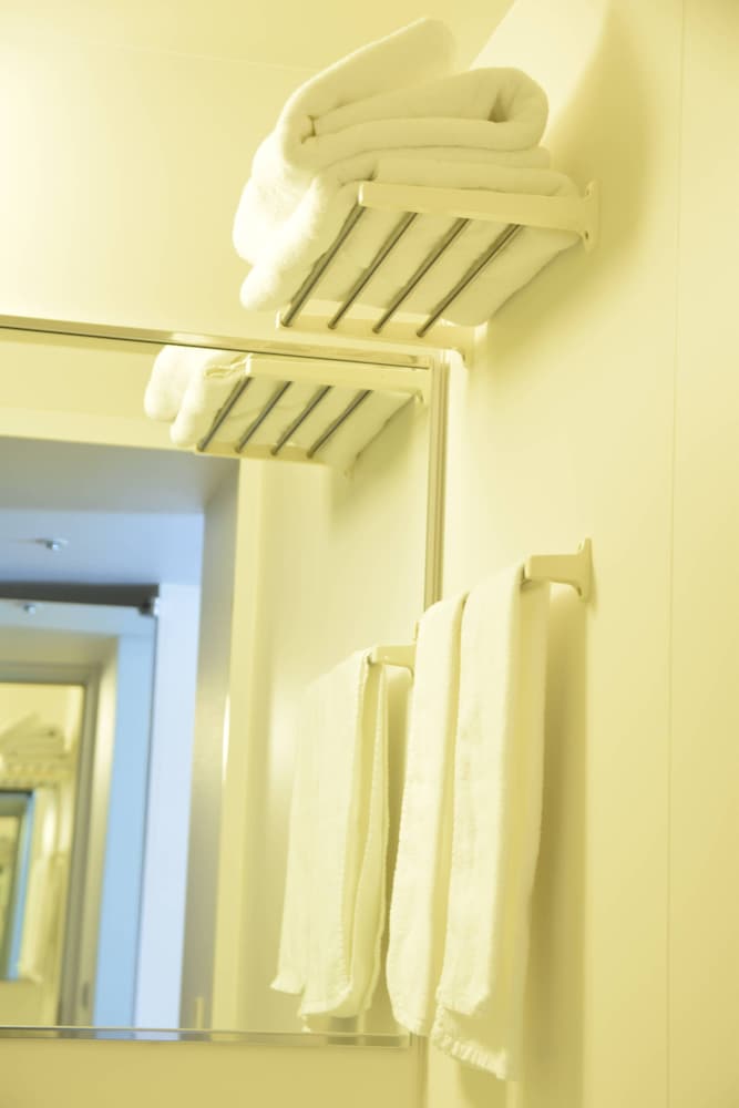 スタンダード ツインルーム 禁煙 バスルーム0 | 長岡グランドホテル