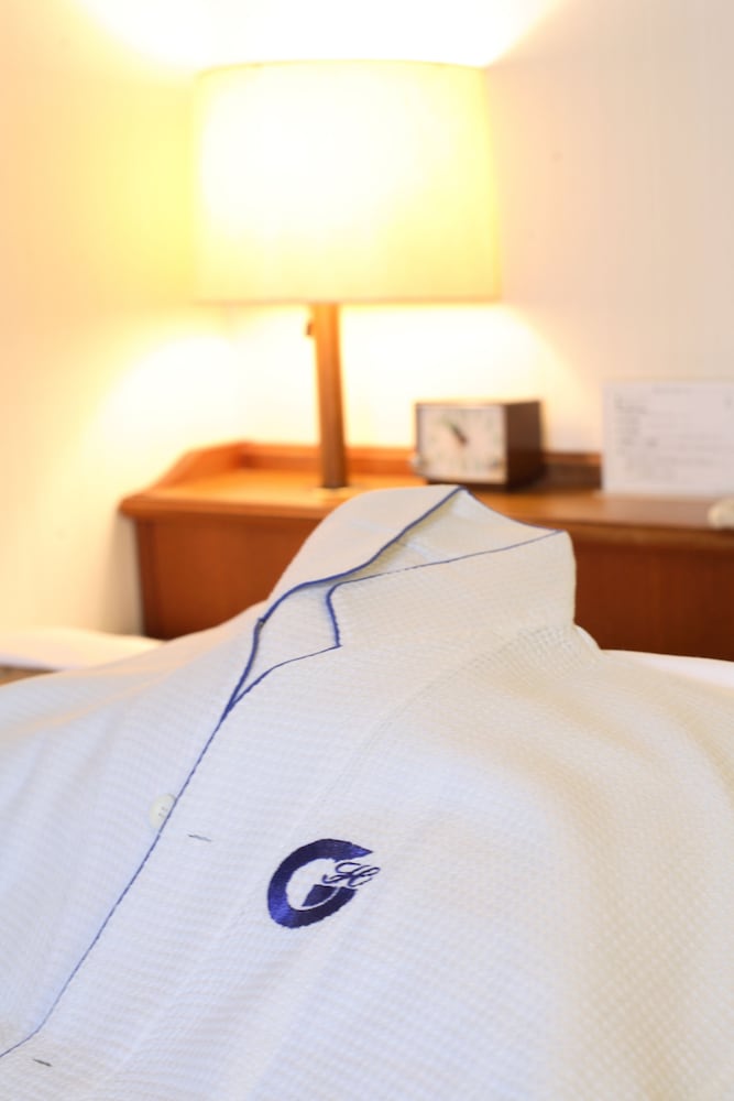 スタンダード ツインルーム 禁煙 客室の設備とサービス0 | 長岡グランドホテル