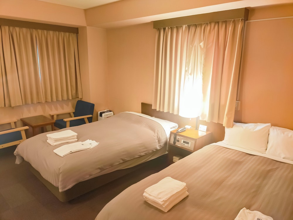 ツインルーム 禁煙 (3連泊以内には清掃無し、4連泊以上は3日毎に1回清掃) | ホテル高松ヒルズ