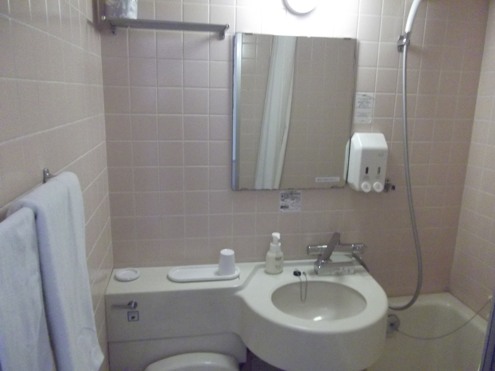 ツインルーム 禁煙 バスルーム0 | 市川グランドホテル