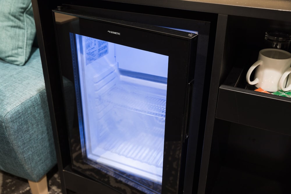 シングルルーム 禁煙(2名利用) 小型冷蔵庫0 | JR 東日本ホテル メッツかまくら大船