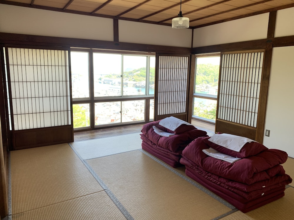 1階8畳貸切 禁煙 | 尾道ゲストハウス みはらし亭