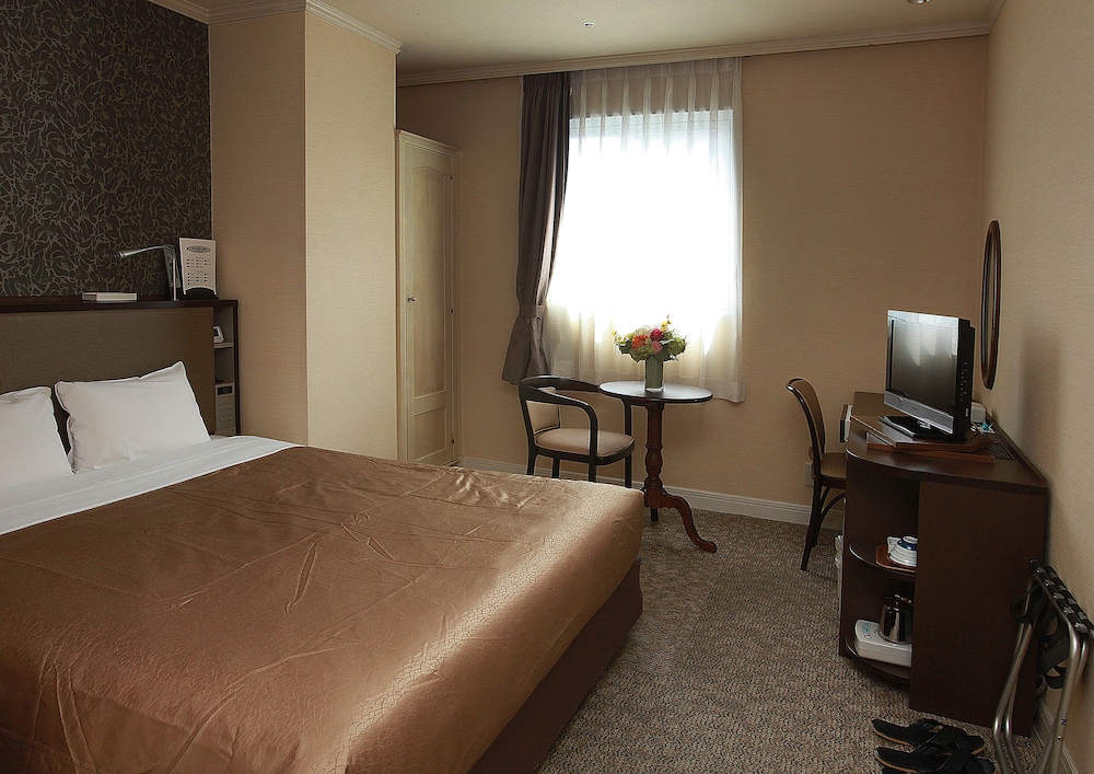 ダブルC禁煙 客室1 | 浅草セントラルホテル