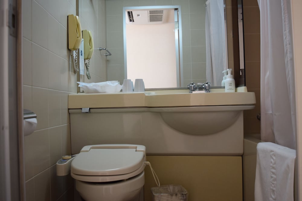 ダブルB禁煙 バスルーム0 | 浅草セントラルホテル