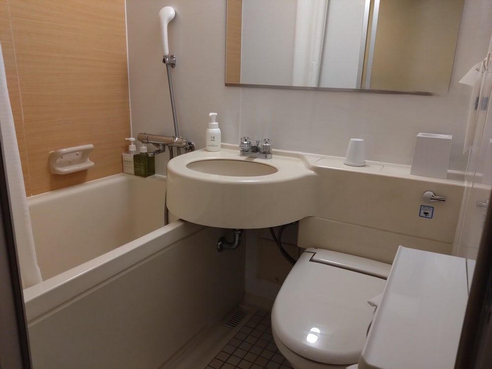 セミダブル 禁煙 バスルーム0 | 浅草セントラルホテル