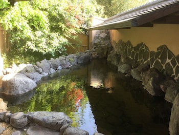 旅館 百合