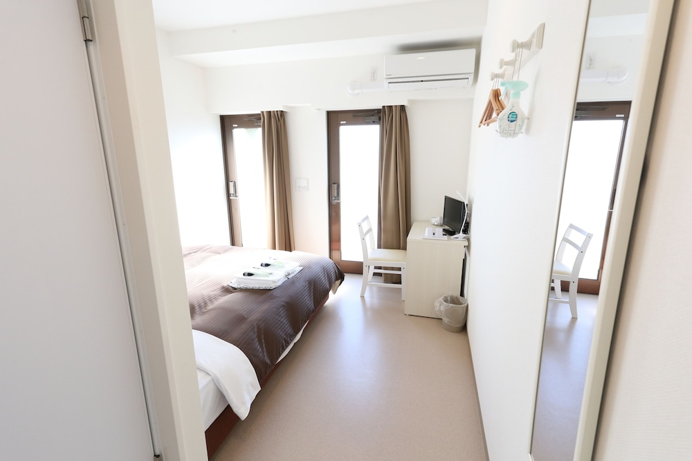 スタンダード ルーム クイーンベッド 1 台 禁煙 シティビュー | オークホテル江戸