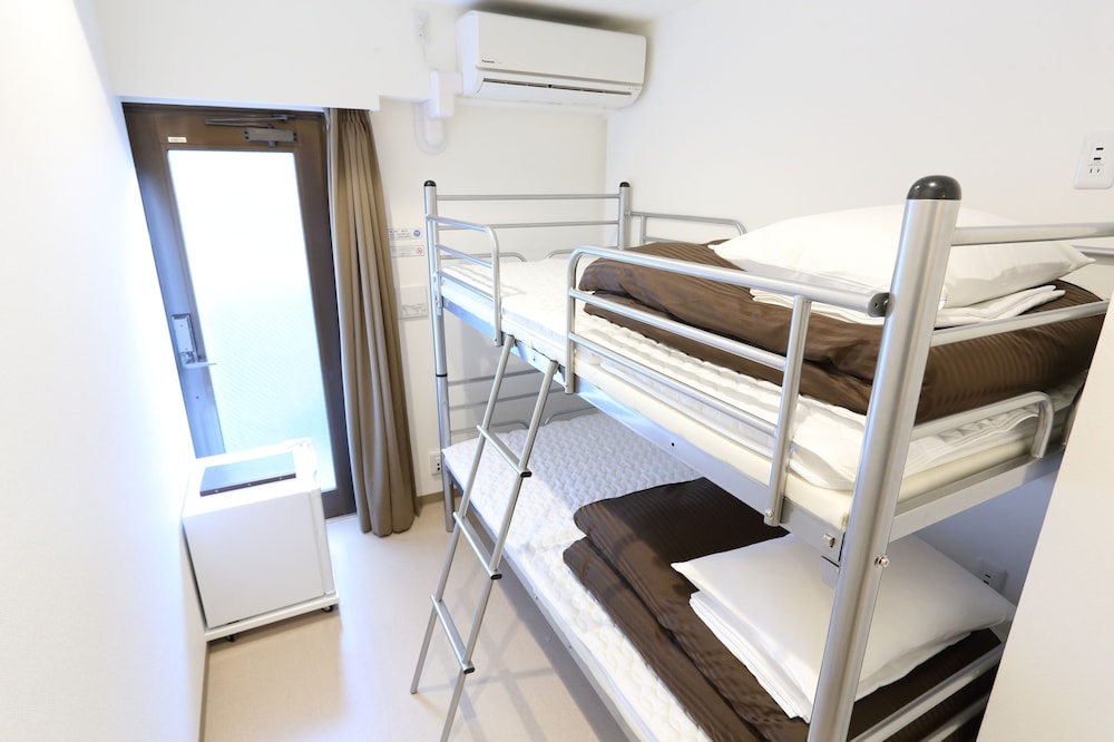 ツインルーム 禁煙 共用バスルーム (1 bunk bed) 客室1 | オークホテル江戸