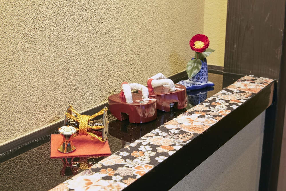 客室1 | 鈴 九条針小路五九