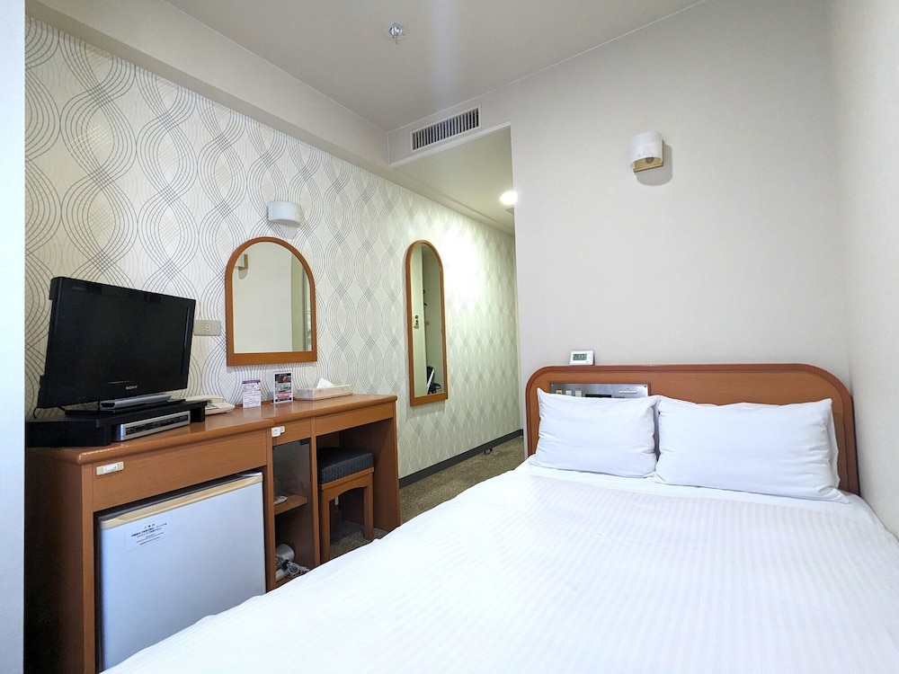セミダブルルーム 禁煙 | ジーアールホテル水道町