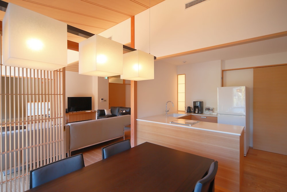 閑雲庵 専用キッチン0 | 町家 葵 KYOTO STAY 葵ホテル 南禅寺別邸