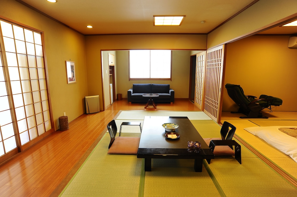 客室1 | 旅館ふくぜん