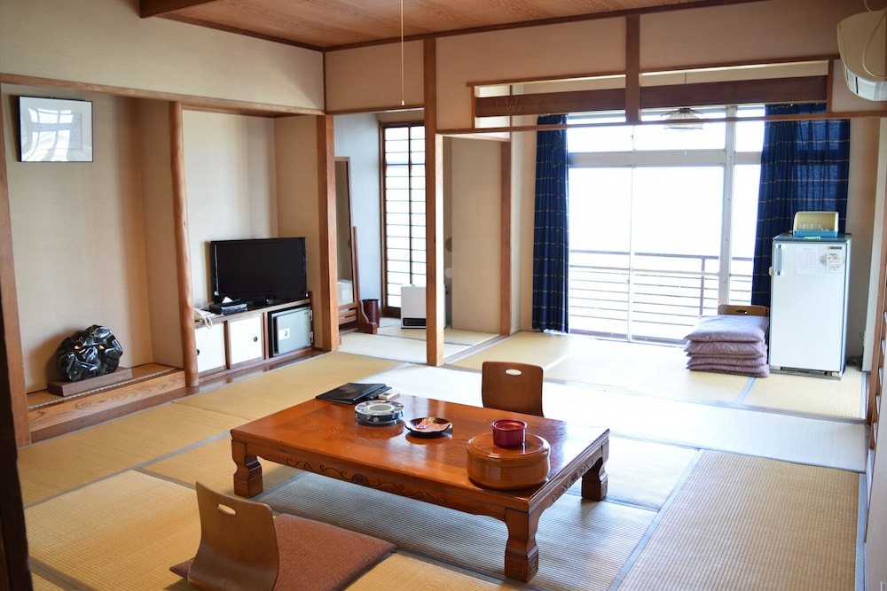 和室 バスなし 喫煙 客室3 | 旅館ふくぜん