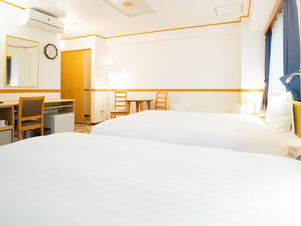 デラックス ツインルーム 喫煙可 客室1 | 東横インオホーツク・網走駅前