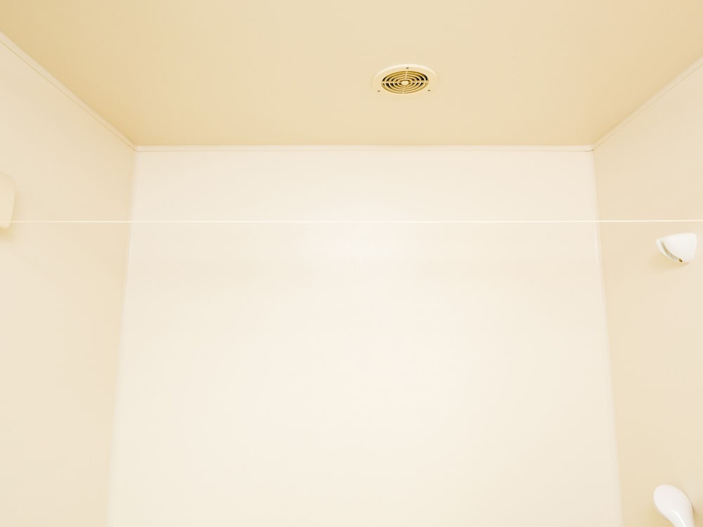 エコノミー ダブルルーム ダブルベッド 1 台 喫煙可 冷蔵庫 バスルーム1 | 東横INN札幌すすきの交差点