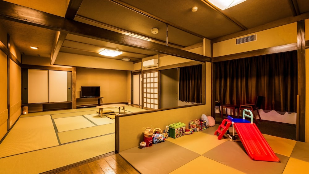 [禁煙] スタンダード和室キッズルーム 内風呂なし(眺望なし) | 大江戸温泉物語Premium 白浜彩朝楽