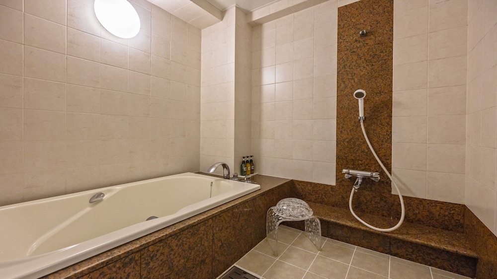 シアタークイーンルーム(禁煙) バスルーム3 | ホテルサンセットテラス