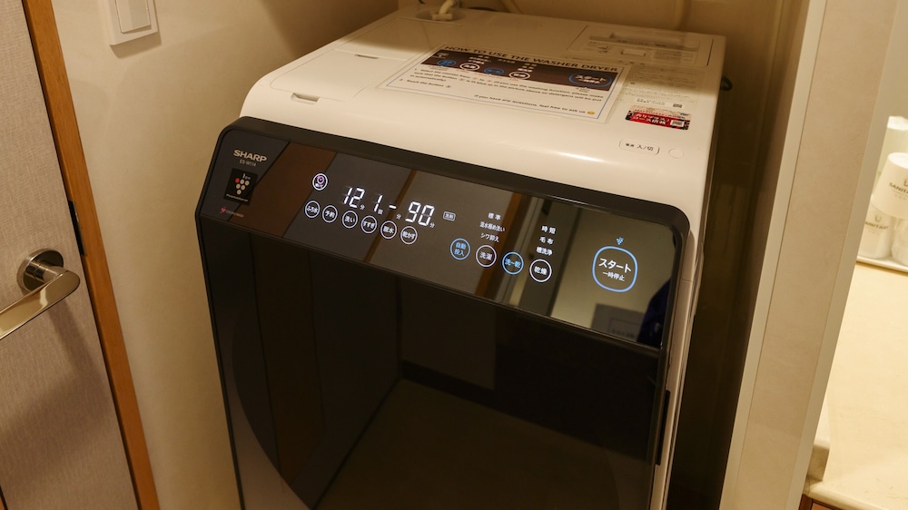 シアタークイーンルーム(禁煙) 客室13 | ホテルサンセットテラス