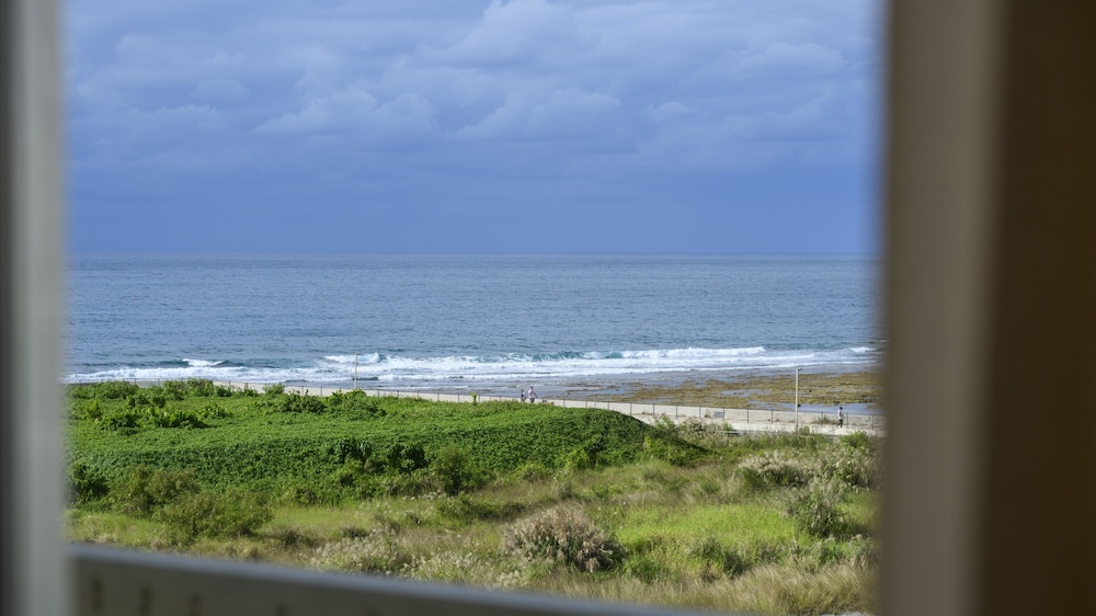 シアターダブルルーム (サウナ、マッサージチェア付)(禁煙) 部屋からの景観0 | ホテルサンセットテラス