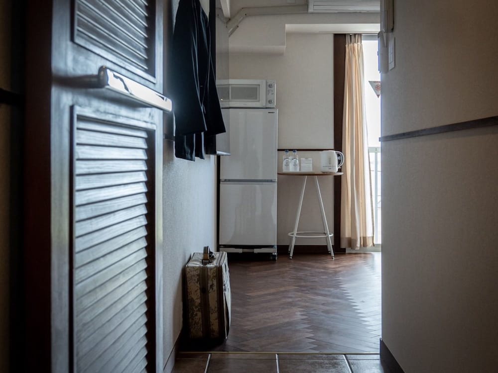 シアターダブルルーム (サウナ、マッサージチェア付)(禁煙) 客室4 | ホテルサンセットテラス