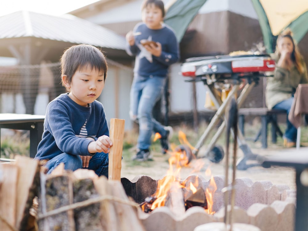 テラス付き和室10畳 (夕食付きの場合はBBQ) 禁煙 客室3 | おおぐて湖畔 しらさぎ荘