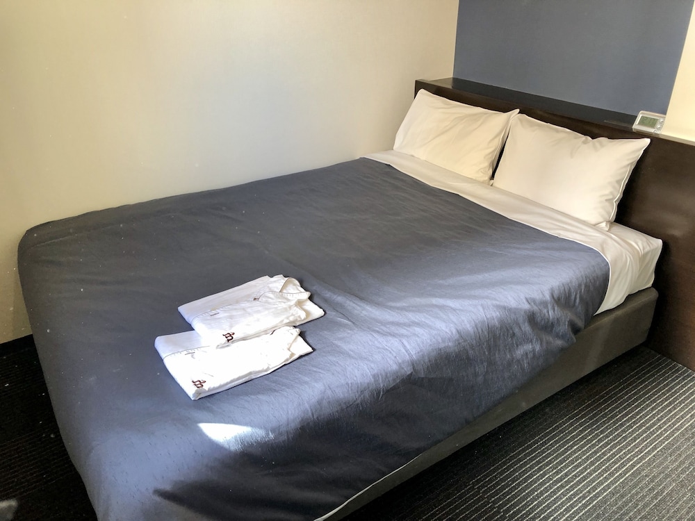 コネクティングルーム 喫煙可 客室7 | ネストホテルオルト目黒駅前