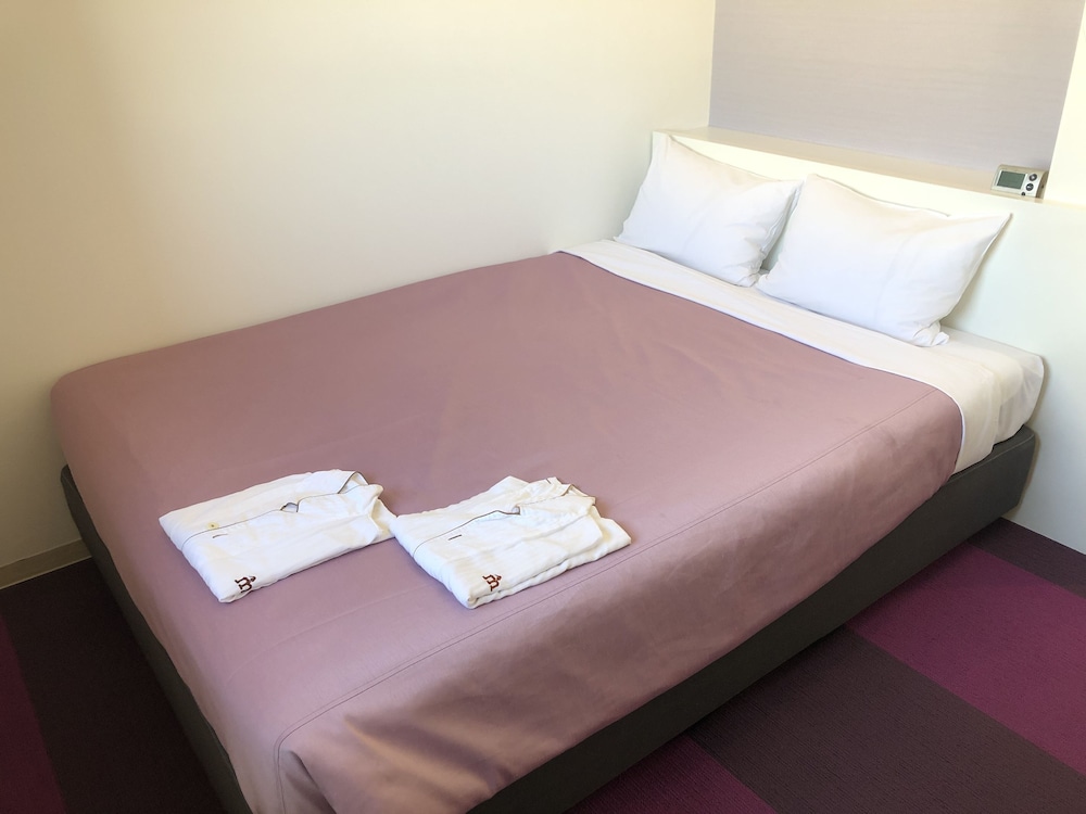 ダブルルーム 禁煙 客室6 | ネストホテルオルト目黒駅前