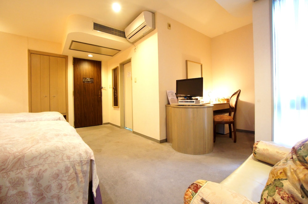 ツインルーム B, 禁煙 客室3 | ロイヤルイン水戸