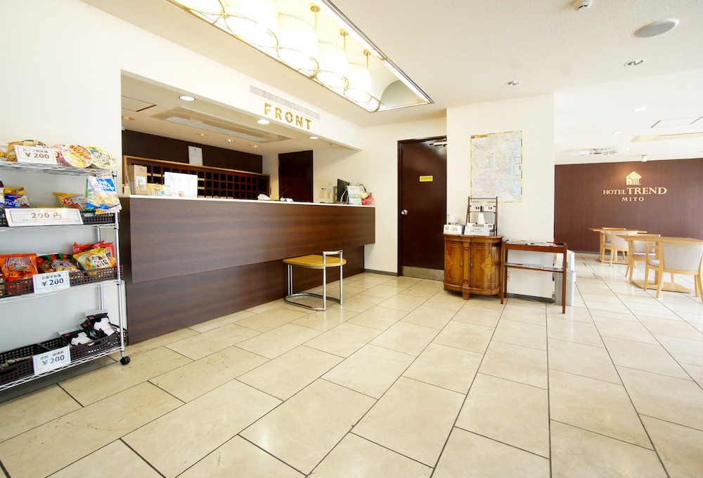 内部エントランス1 | ロイヤルイン水戸