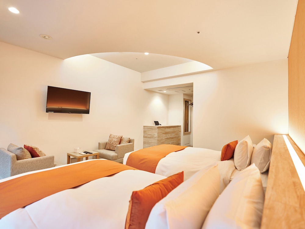 ツインルーム 禁煙 客室1 | WeBase 鎌倉