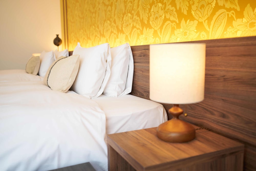 エグゼクティブ ツインルーム 禁煙 客室2 | WeBase 鎌倉