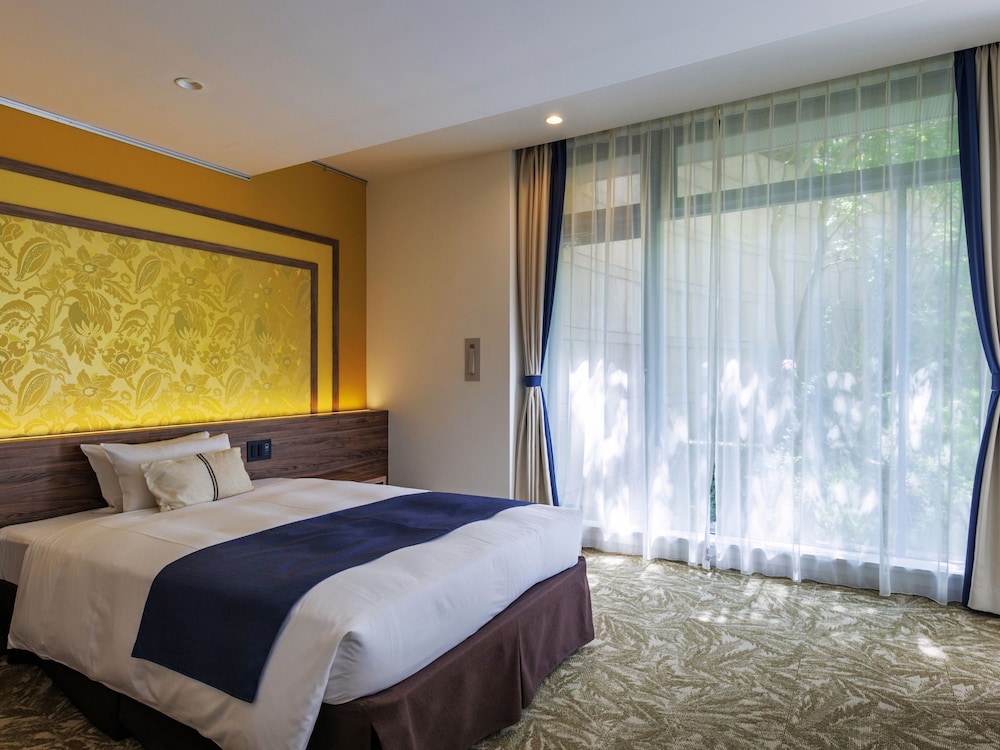 プレミアム ツインルーム 禁煙 客室6 | WeBase 鎌倉